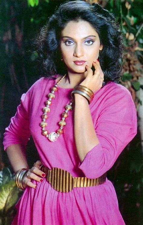 actress madhavi